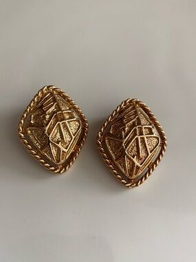 Sarah Coventry Textured Gold-Tone Geometric Clip Earrings